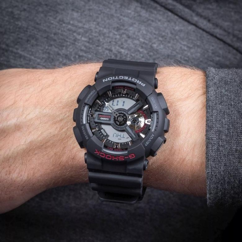 G-SHOCK GA-110-1AER - Funkcja czasu światowego