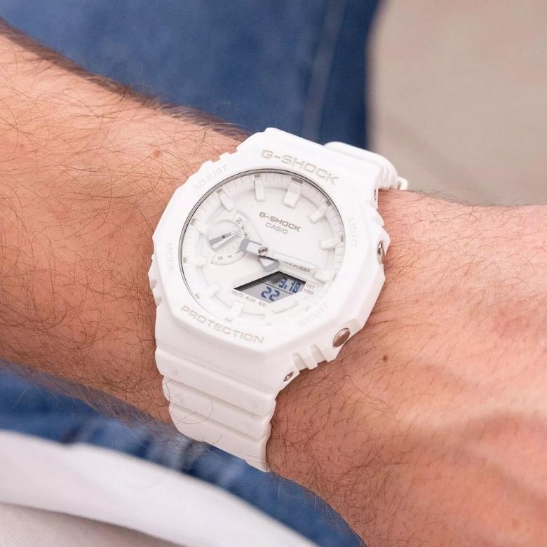G-SHOCK GA-2100-7A7ER - Kolekcja Octagon