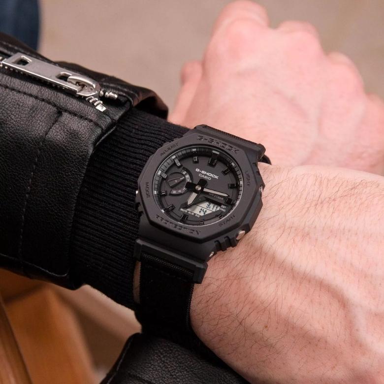 G-SHOCK GA-2100BCE-1AER - Szkiełko