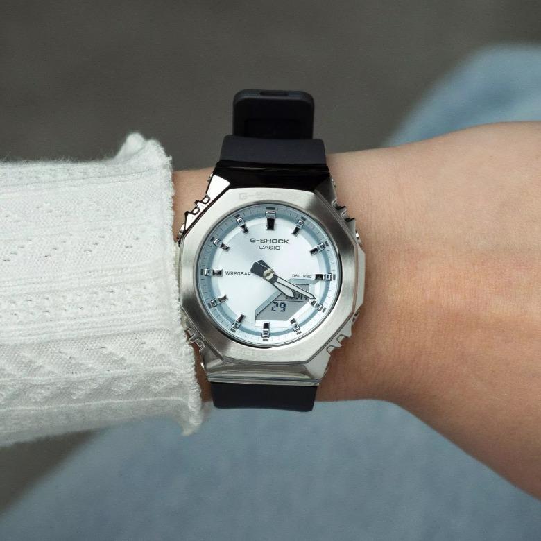 G-SHOCK GM-S2110-2AER - Kolekcja Classic