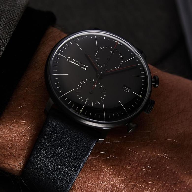 Junghans 027/3398.00 - Powłoka DLC w zegarkach Junghans