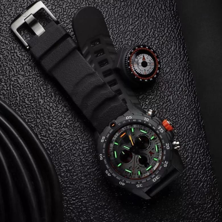 Luminox XB.3748 - Bear Grylls Survival