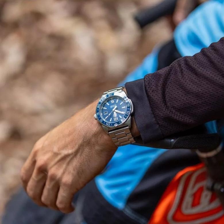 Luminox XS.3104 - Tarcza
