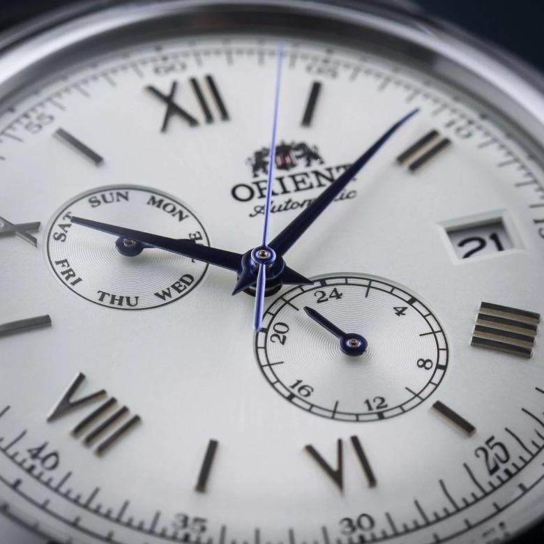 Orient RA-BA0002E10B - Funkcjonalny datownik