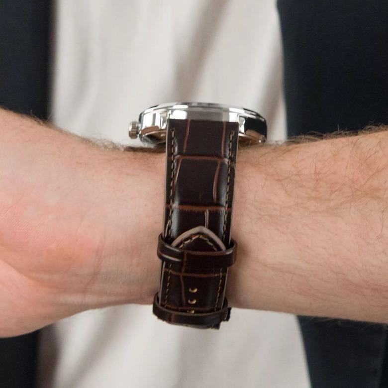 Orient RA-AC0F12S10B - Trwałość i elegancja