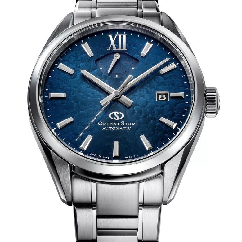 Orient Star RE-BX0004L00B - Funkcjonalność datownika