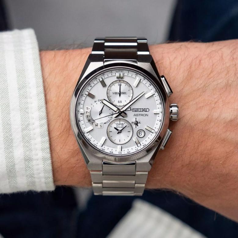 Seiko SSH107J1 - Tryb samolotowy