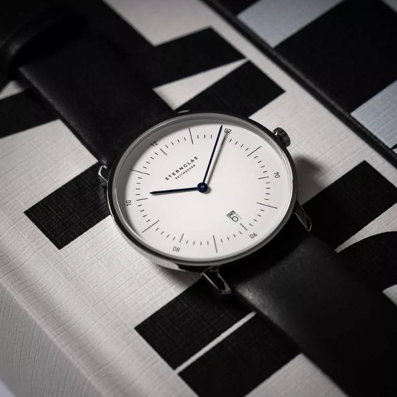 Sternglas S01-NA01-PR07 - Kolekcja Sternglas Naos: styl inspirowany Bauhausem