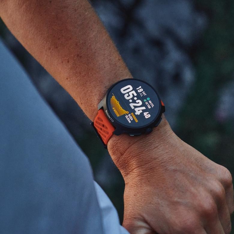 Suunto Race 2 Coral Orange SS051241000