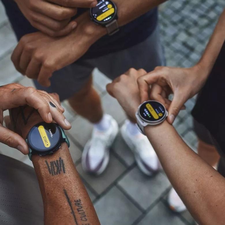 Suunto Race 2 Feather Gray SS051201000