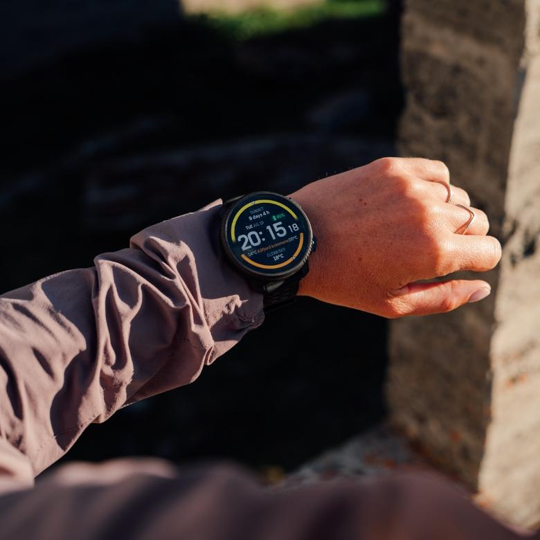 Suunto SS051209000 - Lekka i wytrzymała koperta z tytanu