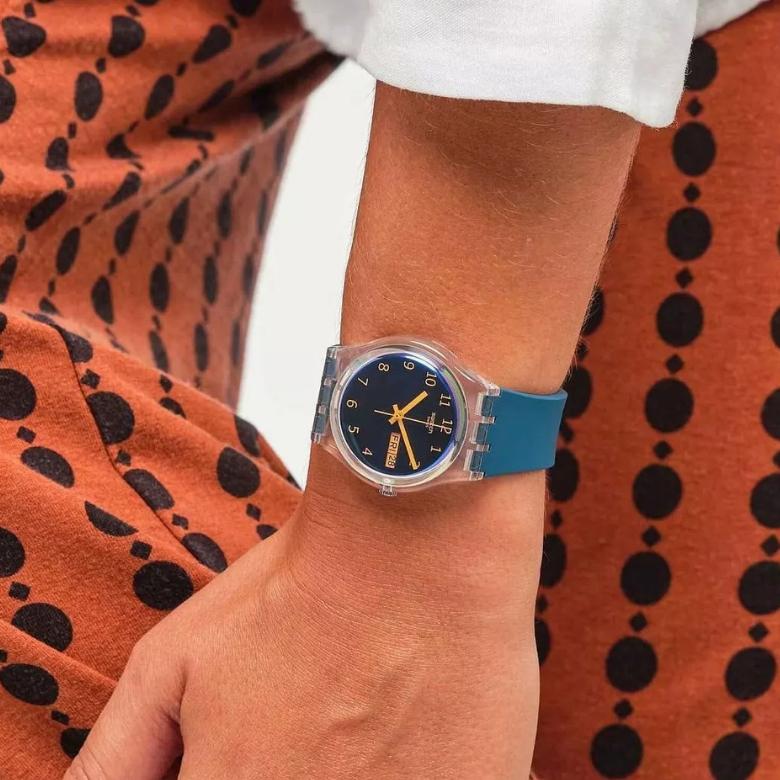 Swatch SO28K700 - Datownik Dnia Miesiąca