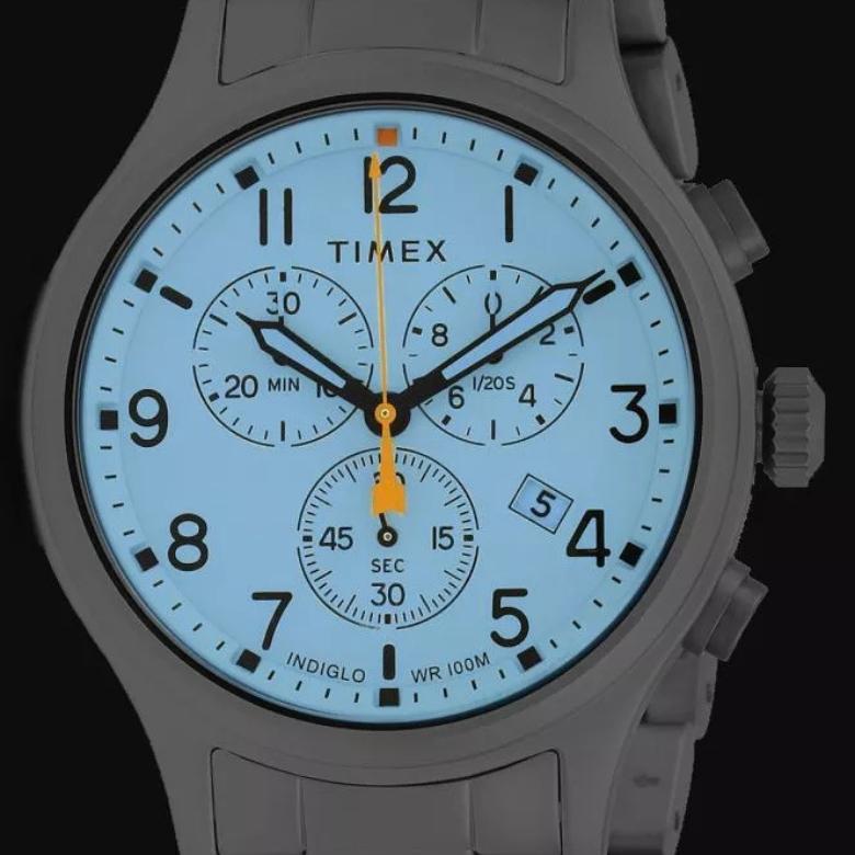 Timex TW2R47600 - Podświetlenie