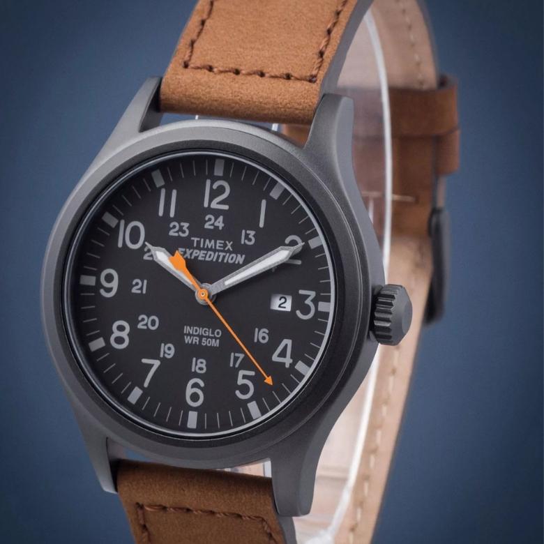 Timex TW4B12500 - Datownik dni miesiąca