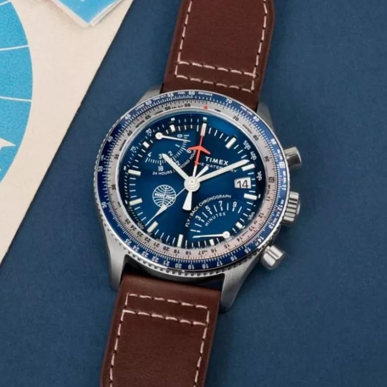 Timex TW2W97200 - Timex x Pan Am®