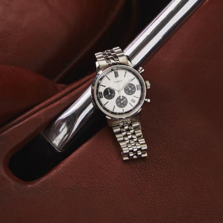 Timex TW2W10400 - Chronograf