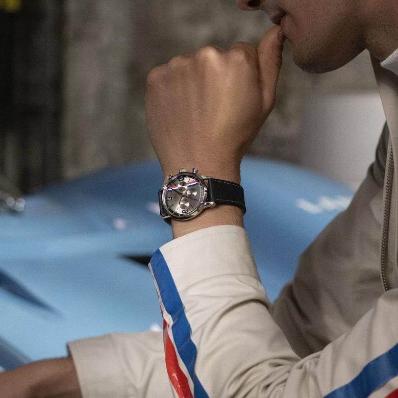 Timex TW2W98900 - Skórzany pasek w zegarkach Timex