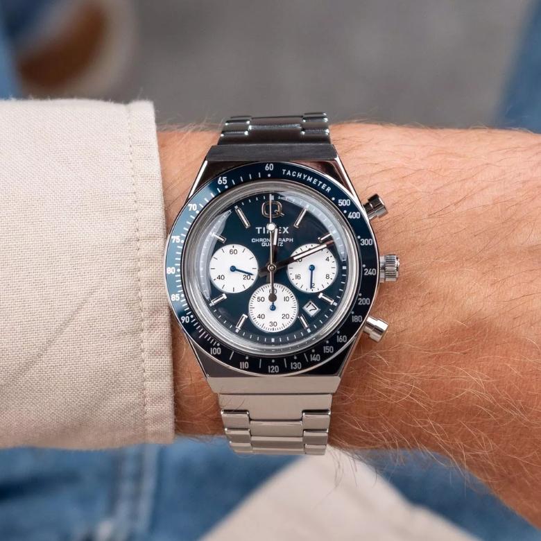 Timex TW2W51700 - Datownik dni miesiąca