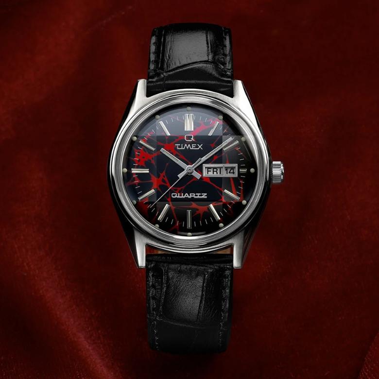 Timex TW2Y55700 - Kultowy model z filmu „Pulp Fiction”: Reedycja Timex Q Red Vega 1978