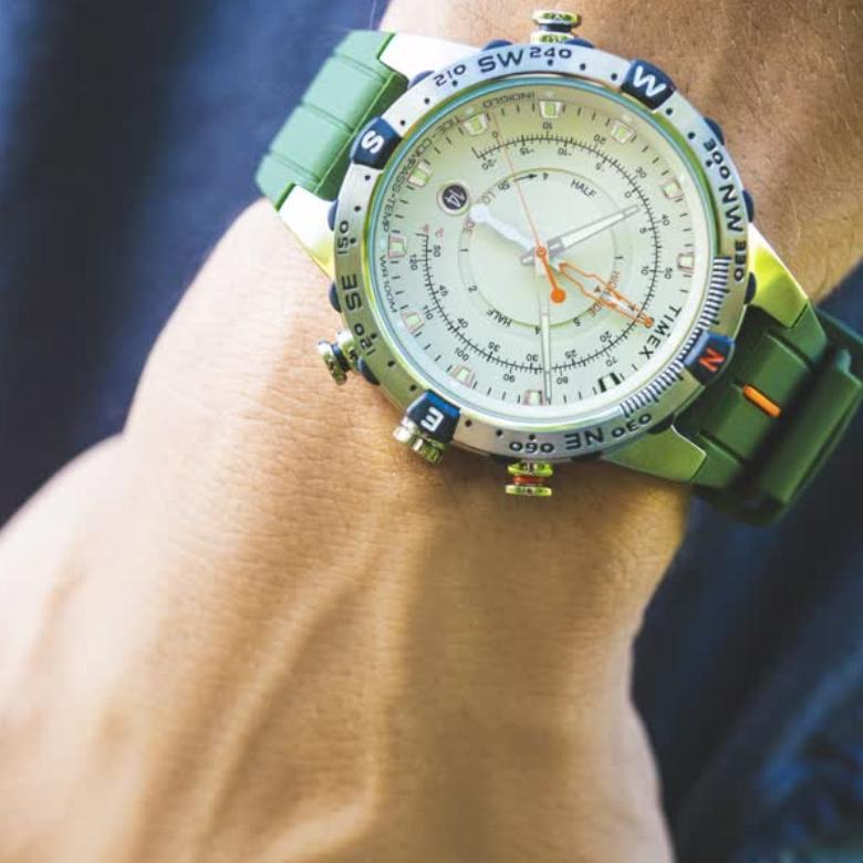 Timex TW2V22200 - Profesjonalizm w terenie
