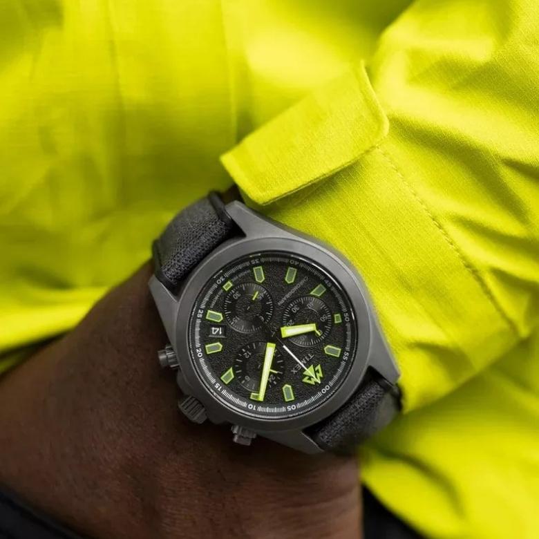 Timex TW2V96300 - Datownik dni miesiąca