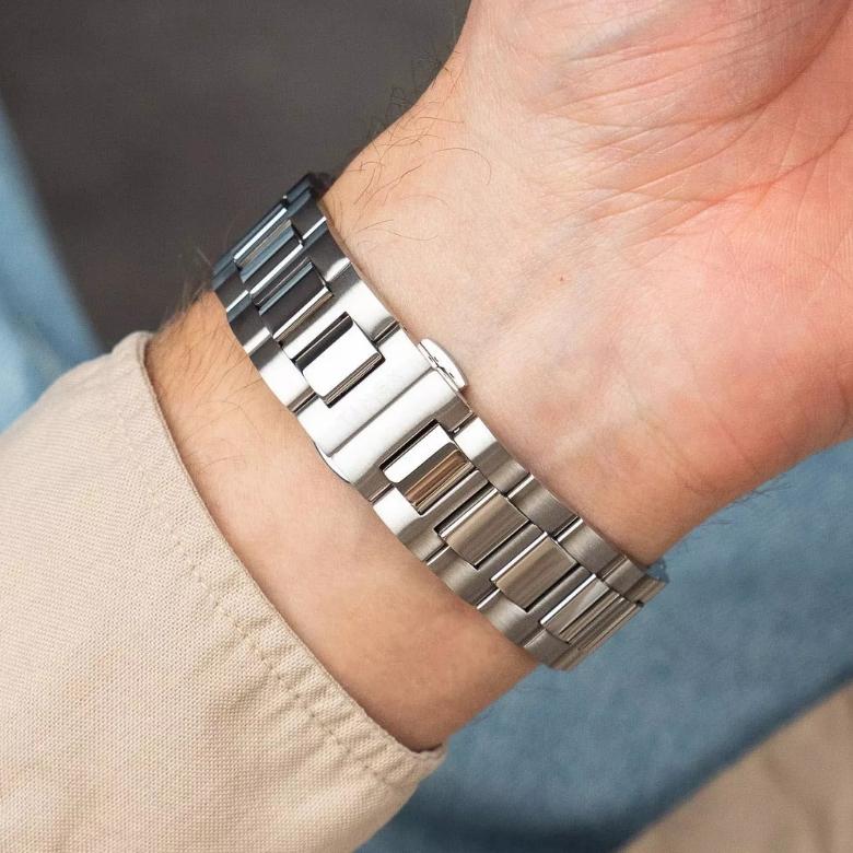 Timex TW2Y19200 - Stalowa bransoleta w zegarkach Timex