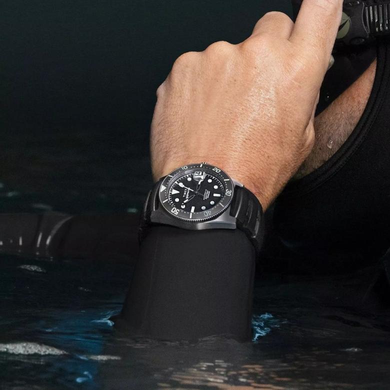 Timex TW2W95300 - Dodatkowa ochrona mechanizmu
