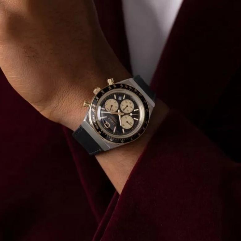 Timex TW2W64300 - Chronograf