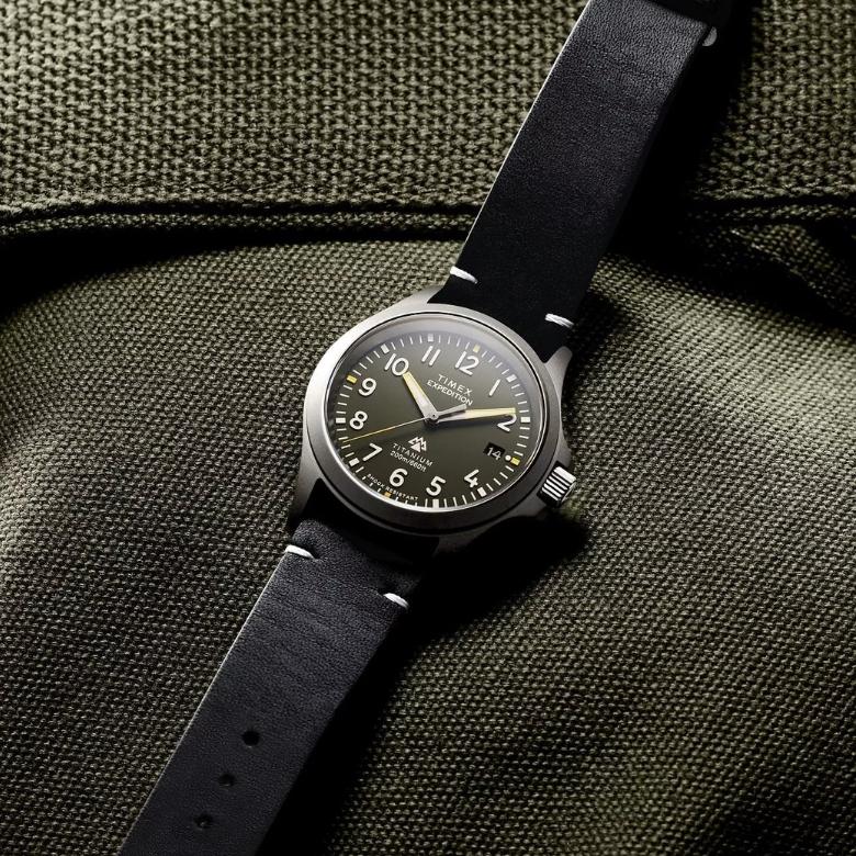 Timex TW2W78000 - Wysokiej jakości szkło szafirowe