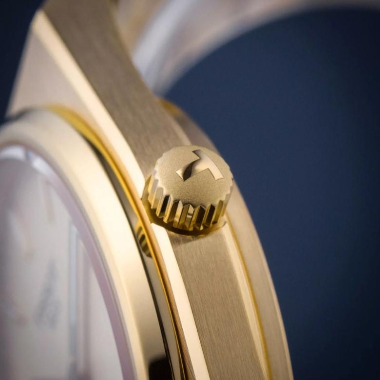 Tissot T137.410.33.021.00 (T1374103302100) - Szkło szafirowe