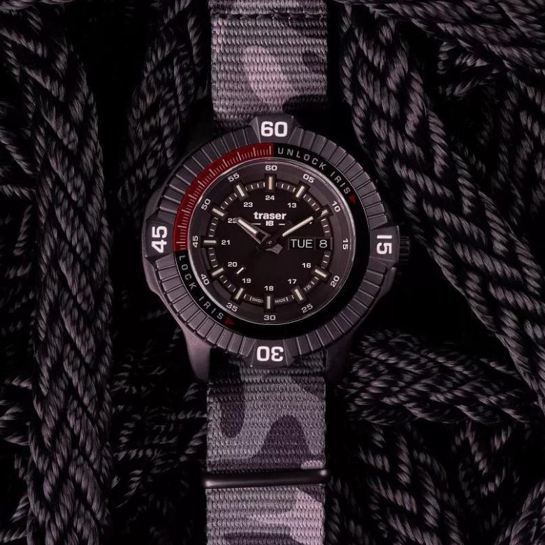 Traser TS-111460 (TS-111640) - Szkło szafirowe
