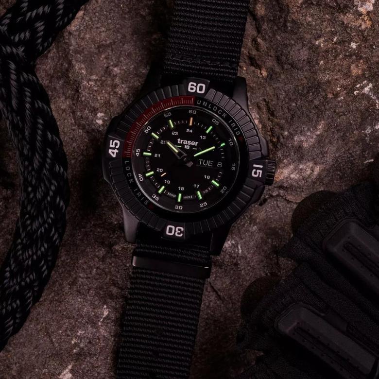Traser TS-111462 (TS-111642) - Wodoszczelność 100 m