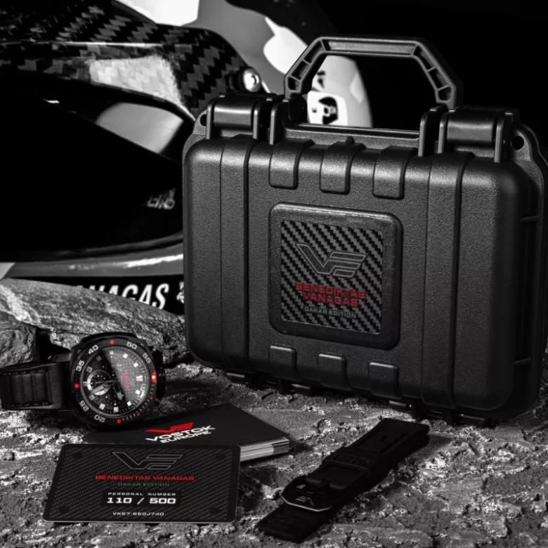 Vostok Europe VK67-650J740 - Limitowana edycja specjalna hołdem dla motoryzacji