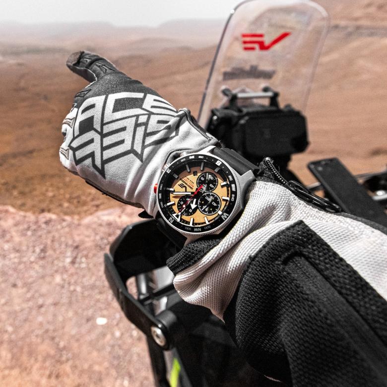 Vostok Europe 6S10-598A753 - K1 - Specjalnie utwardzone szkło mineralne