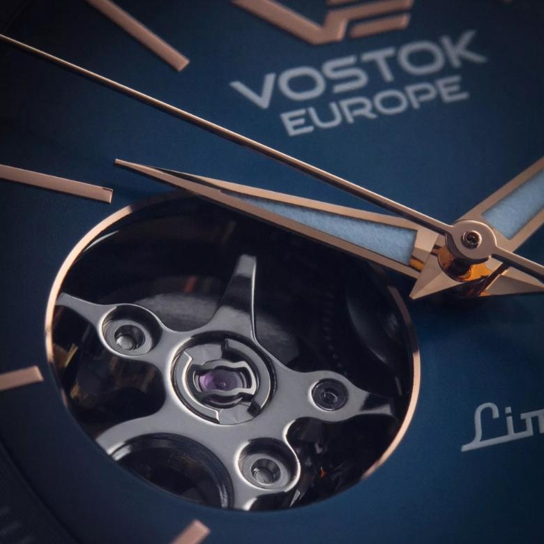 Vostok Europe YN84-575O540 - Open Heart – widoczny fragment mechanizmu