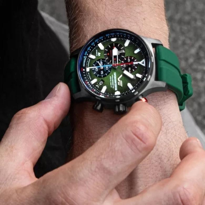 Vostok Europe VK67-592D499 - Utwardzane szkło K1