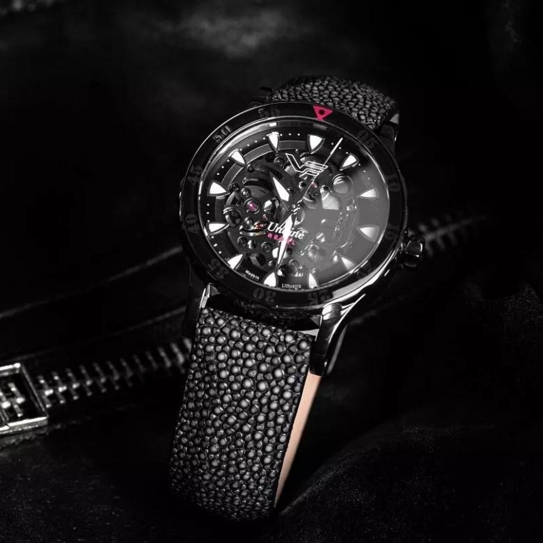 Vostok Europe NH72-515D766 - Najważniejsze cechy zegarka