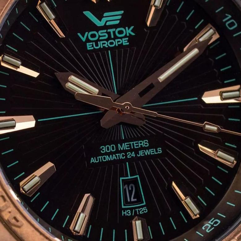 Vostok Europe NH35A-575O285 - Datownik dni miesiąca
