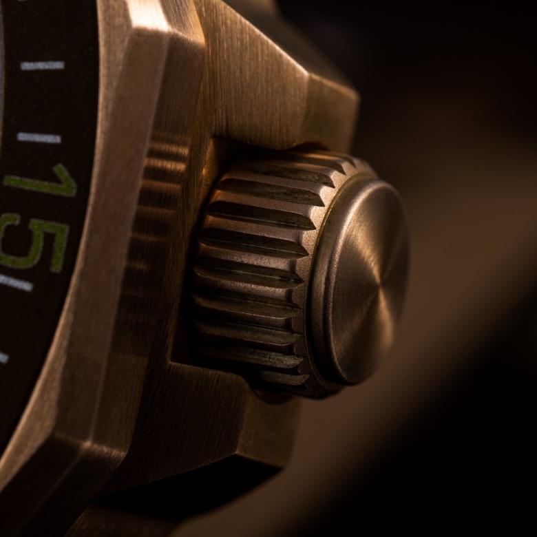 Vostok Europe PX84-511E769 - Zakręcana koronka