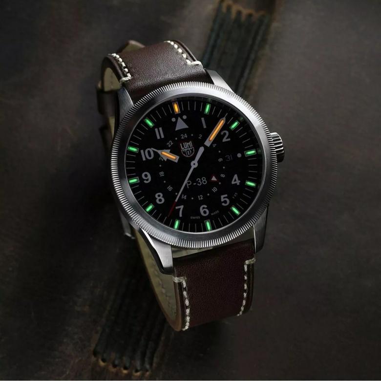 Zegarek Luminox XA.9521 - Luminox Light Technology