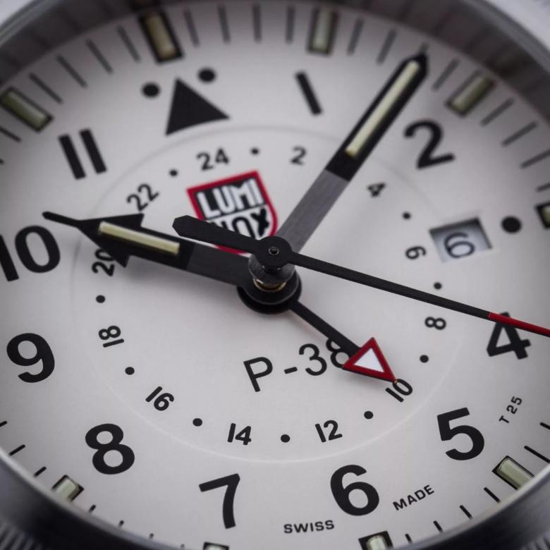 Zegarek Luminox XA.9527 - Wskazówka GMT