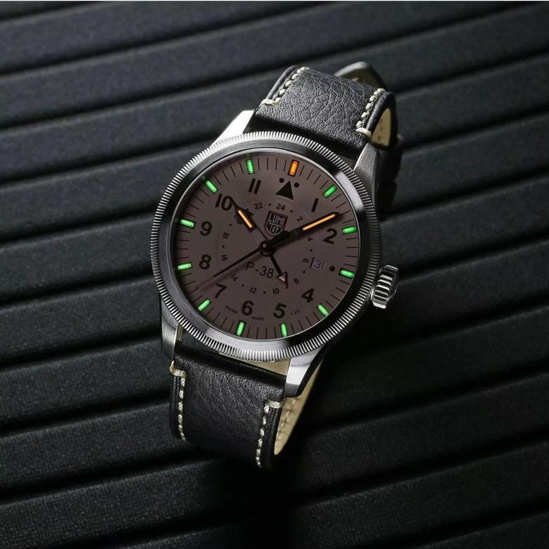 Zegarek Luminox XA.9527 - Luminox Light Technology