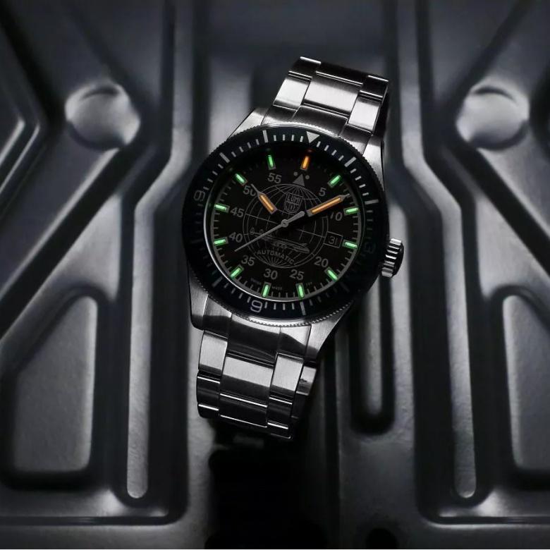 Zegarek Luminox XA.9601.M - Luminox Light Technology