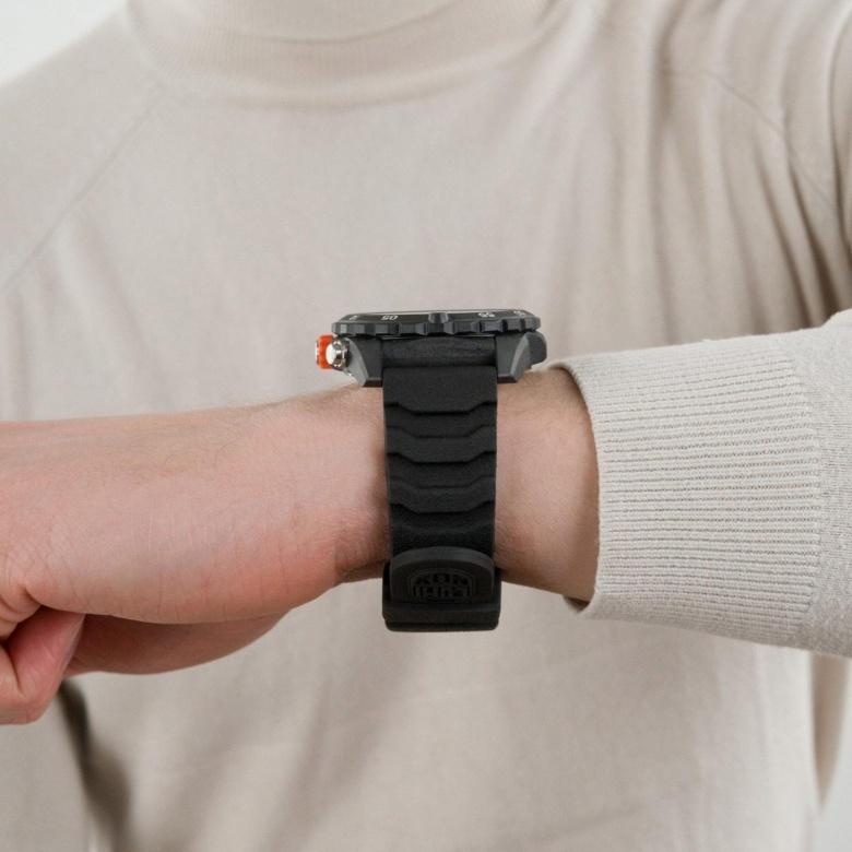 Zegarek Luminox XB.3741 - Pasek 