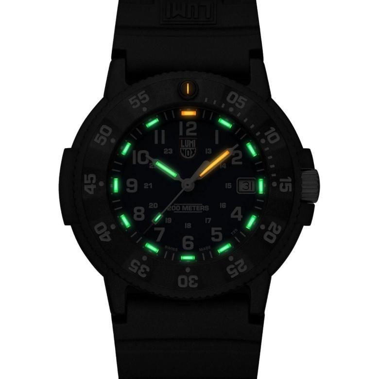 Zegarek Luminox XS.3001.EVO.OR - Luminox Light Technology