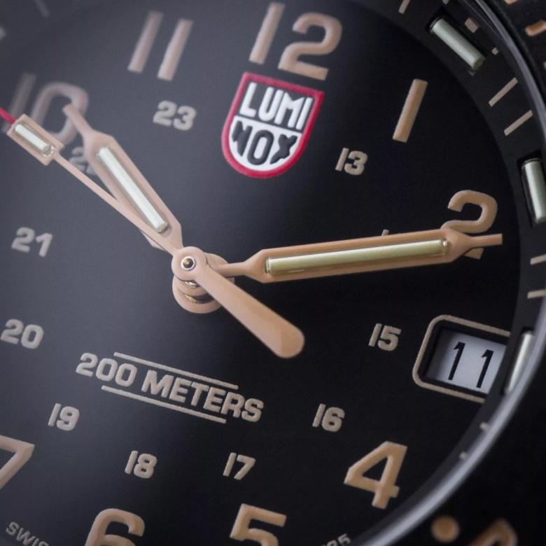Zegarek Luminox XS.3001.EVO.OR - Tarcza