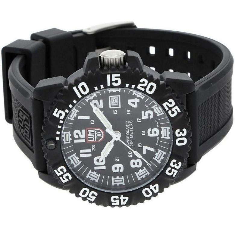 Zegarek Luminox XS.3051.F - Bezel
