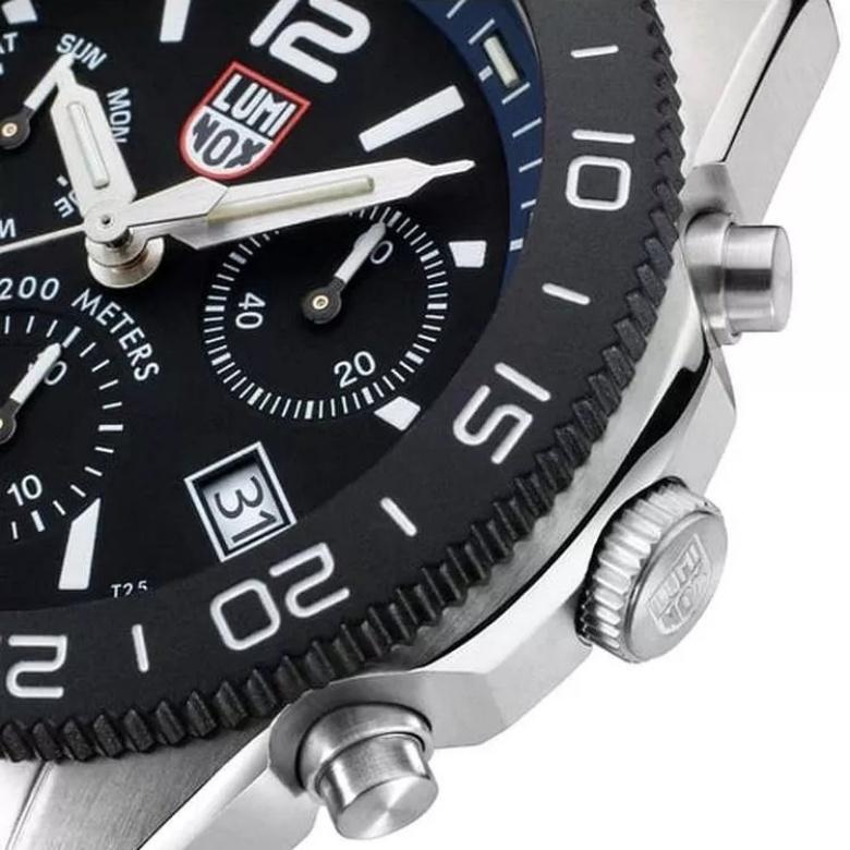 Zegarek Luminox XS.3143 - Bezel