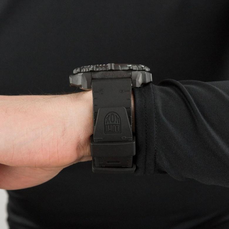 Zegarek Luminox XS.3301 - Pasek