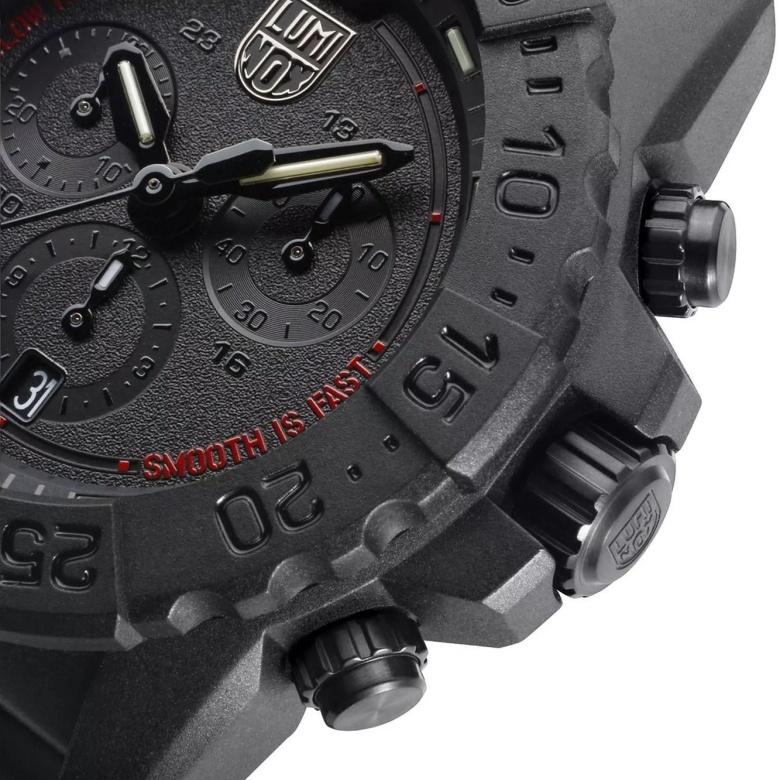 Zegarek Luminox XS.3581.SIS - Bezel